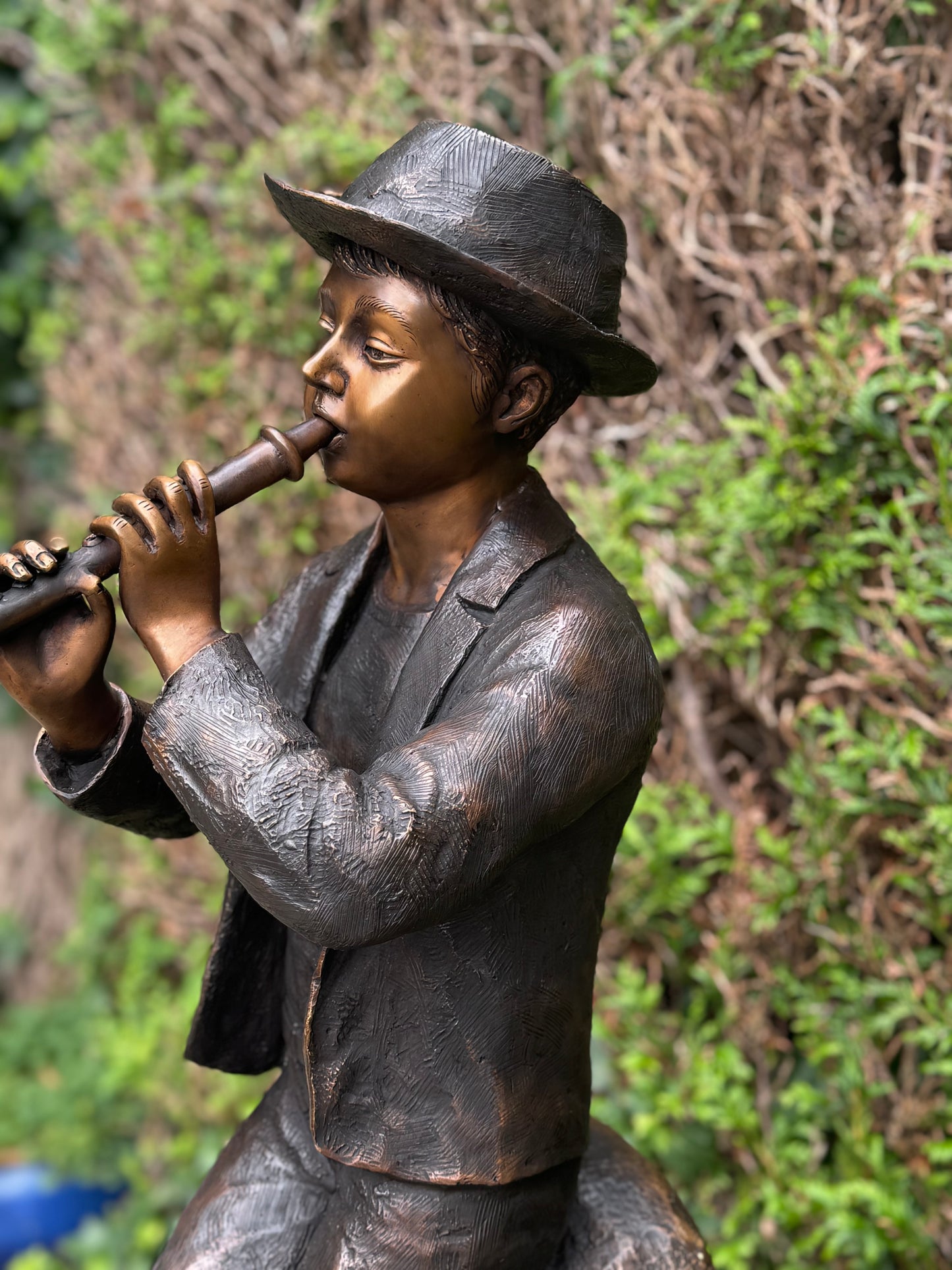 Melody in Motion – Bronze Sculpture. 48x33x78cm - 6Kg