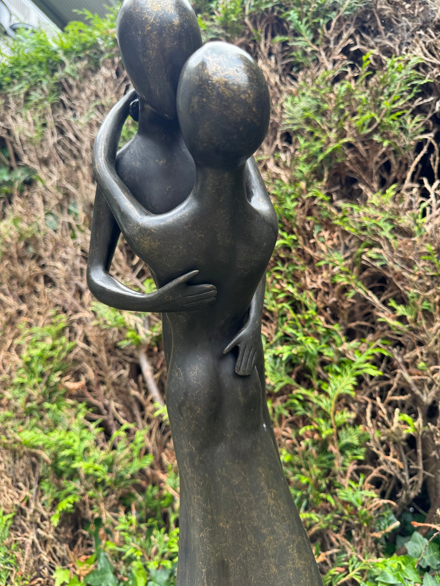 Embrace of Love – Bronze Sculpture. 28x25x54cm - 5.7Kg