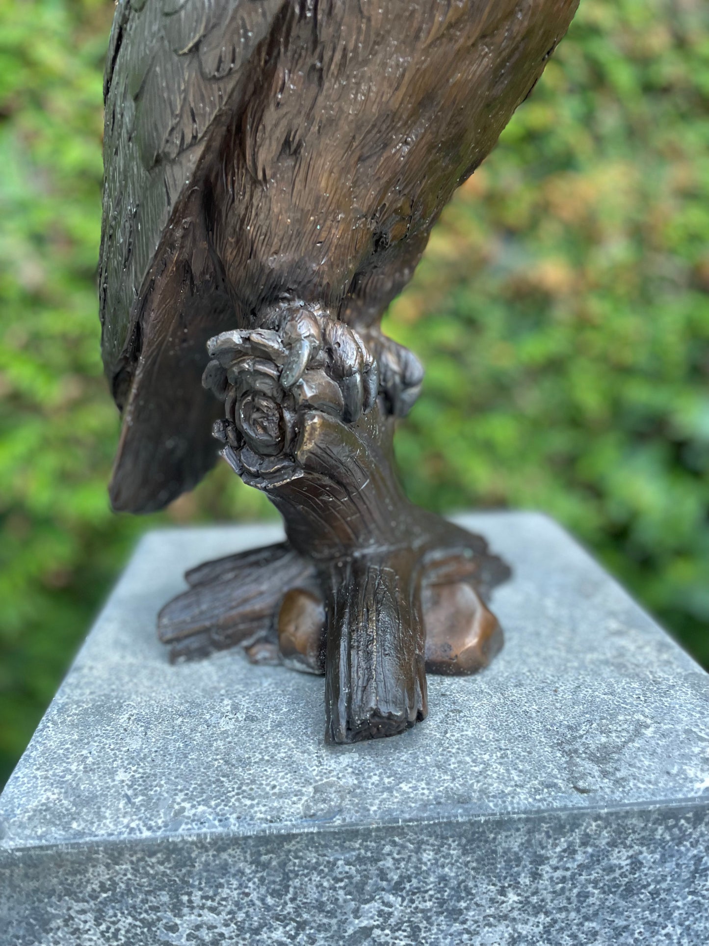 Owl on Watch – Bronze Sculpture. 20x17x42cm - 6Kg