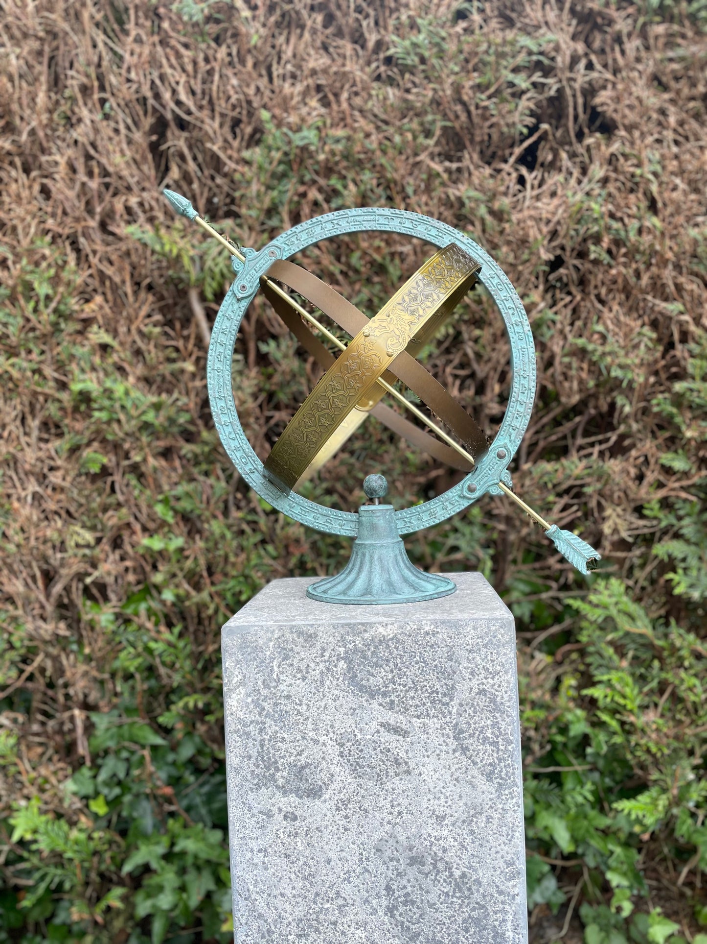 Celestial Ring – Bronze Sculpture. 45x33x42cm - 3.7Kg