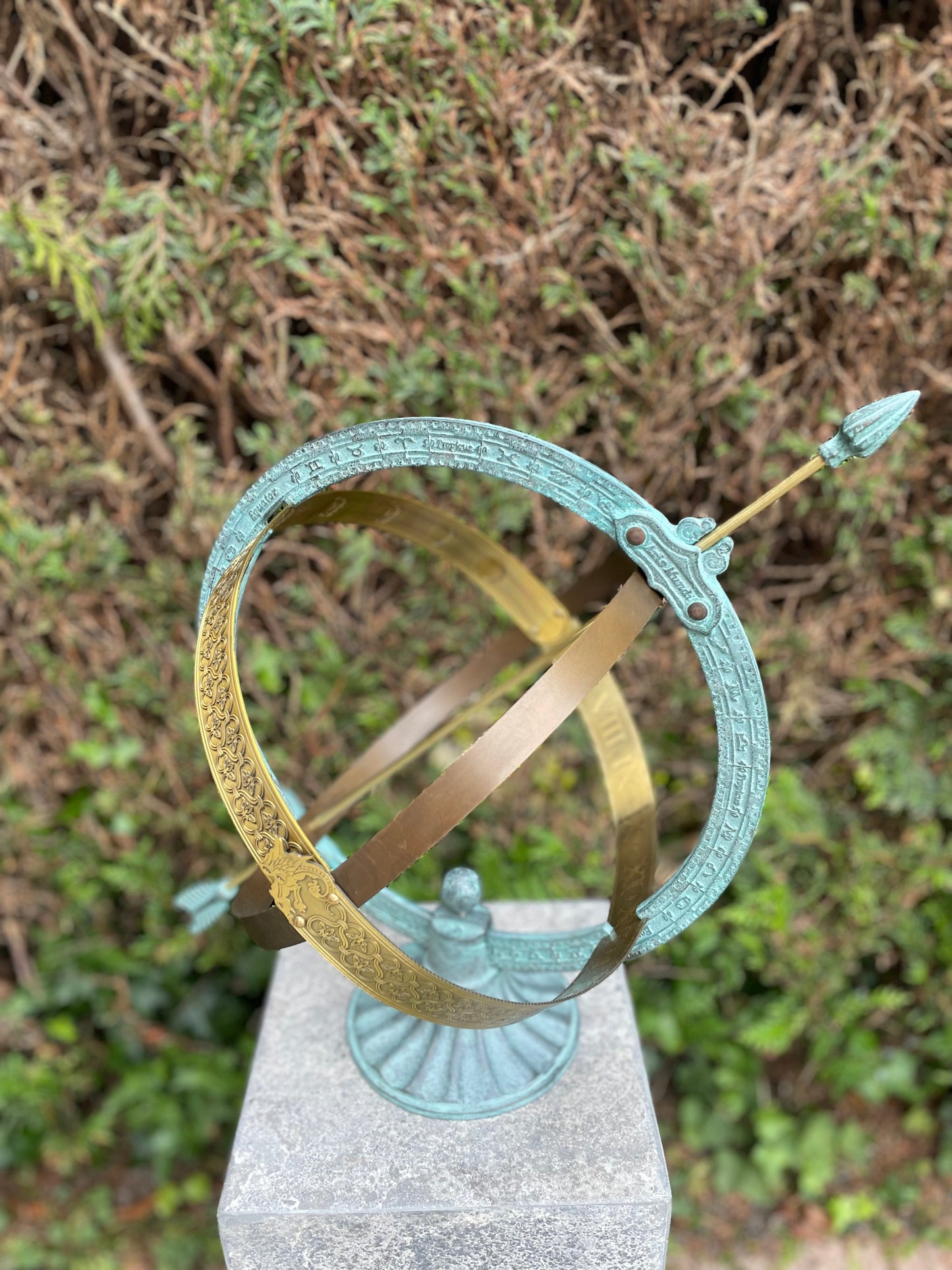 Celestial Ring – Bronze Sculpture. 45x33x42cm - 3.7Kg