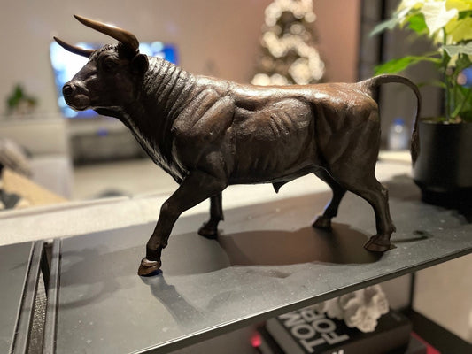 Charging Bull – Bronze Sculpture. 49x17x27cm