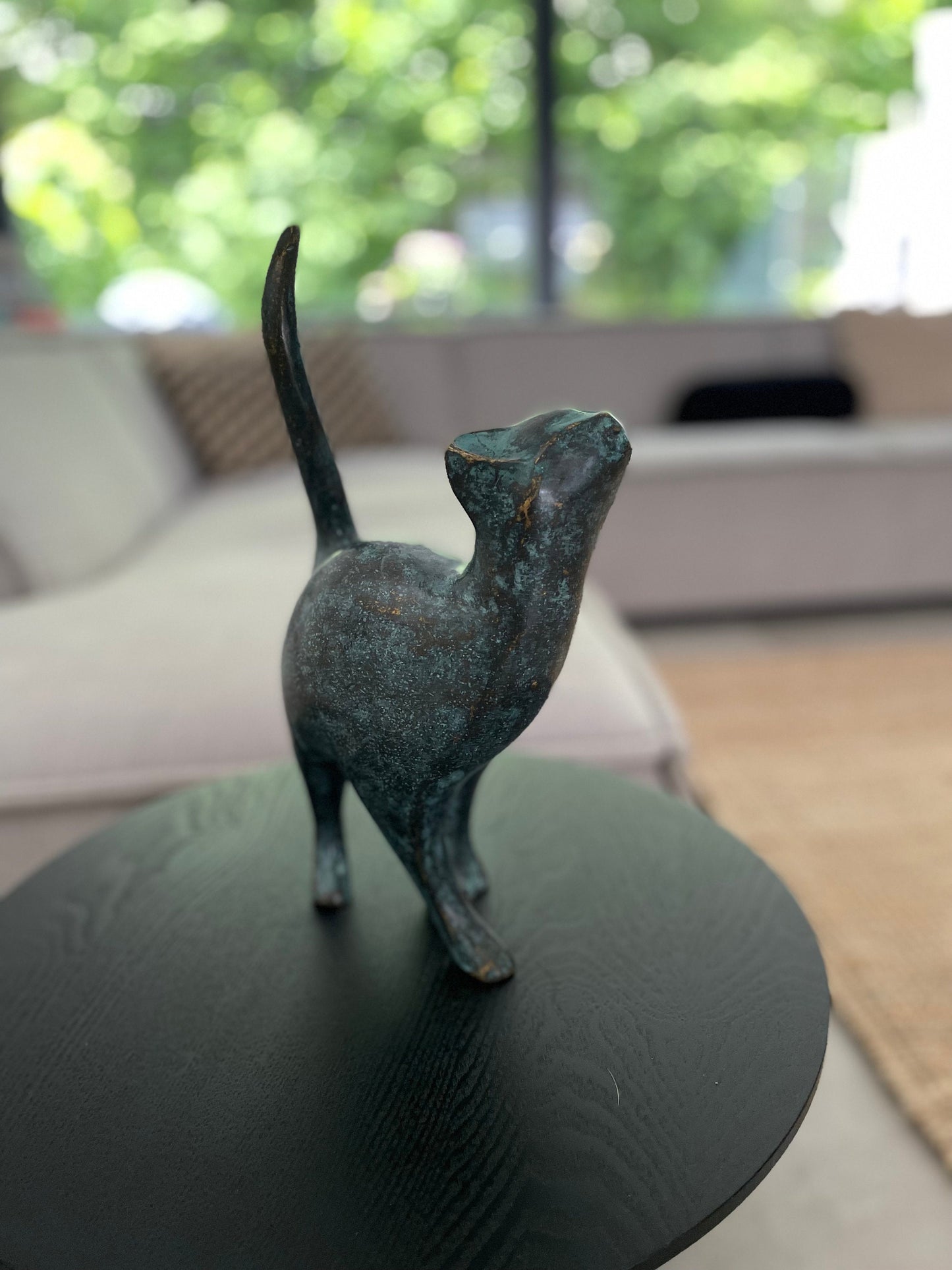 Poised Cat – Bronze Sculpture. 18x10x31cm