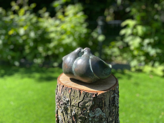Loving Doves – Bronze Sculpture. 18x18x11cm