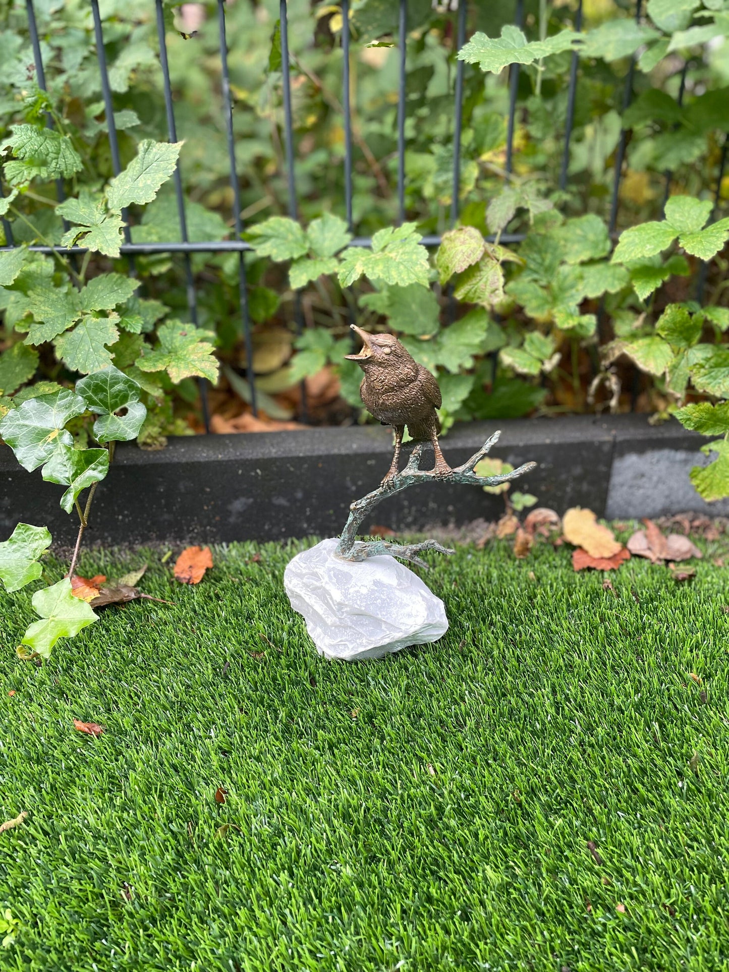 Morning Melody – Bronze Sculpture. 18x17x22cm - 1.5Kg