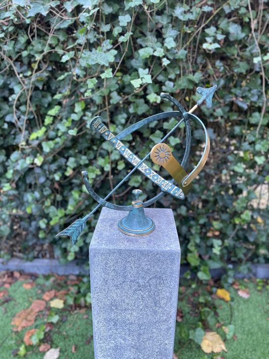 Arrow of Time – Bronze Sculpture. 30x45x35cm