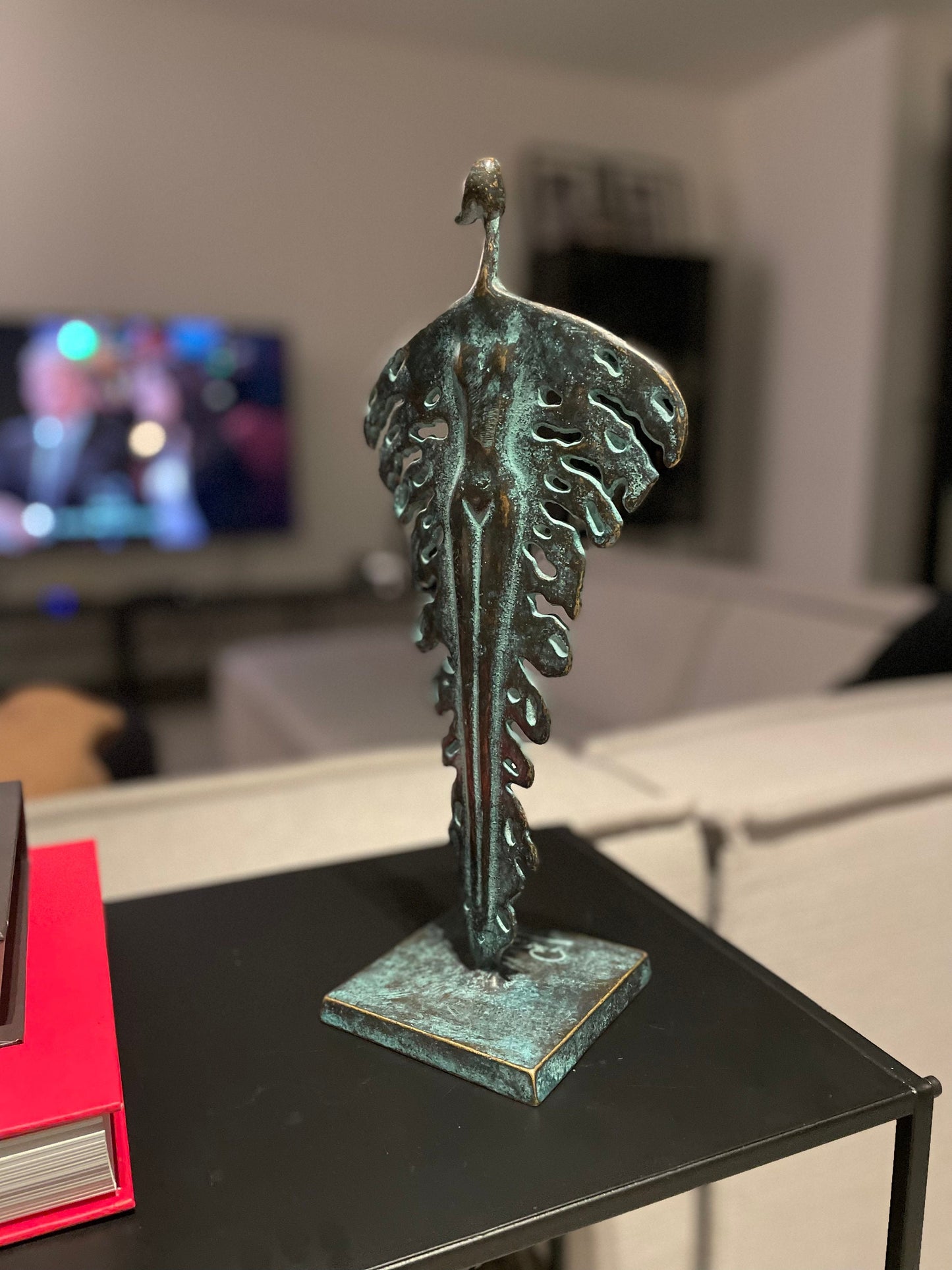 Winged Form – Bronze Sculpture. 16x11x35cm - 1.1Kg