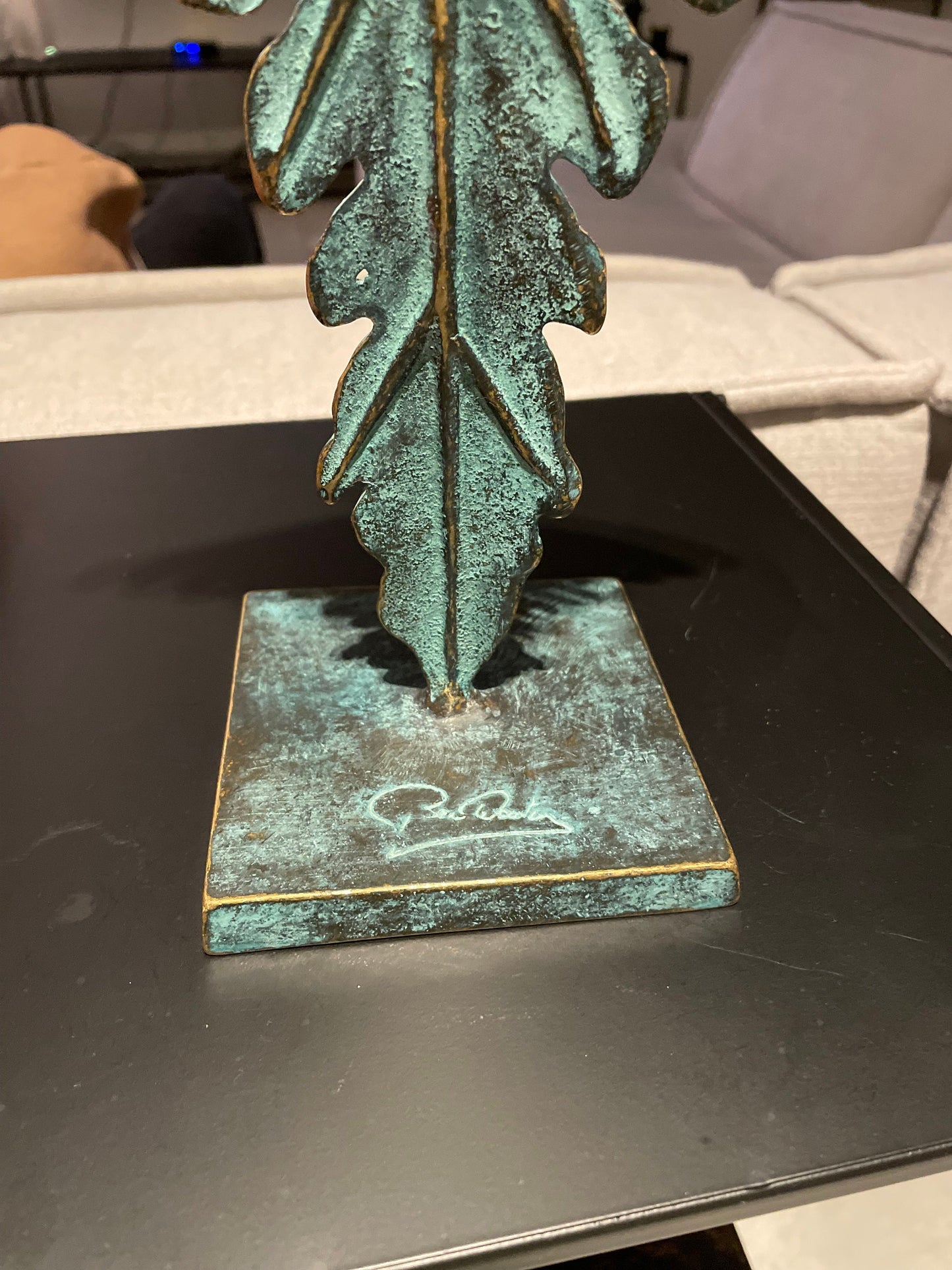 Winged Form – Bronze Sculpture. 16x11x35cm - 1.1Kg