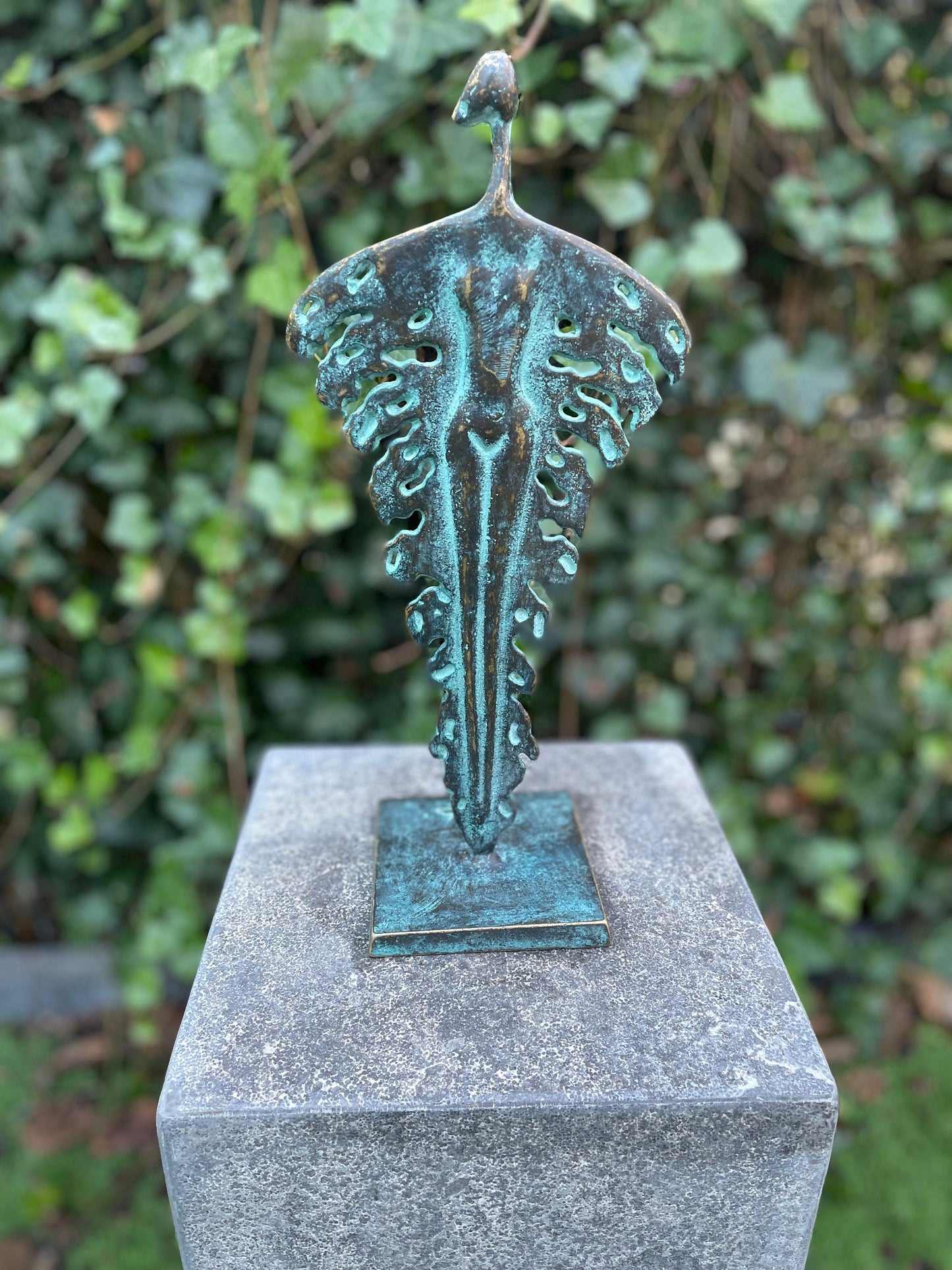 Winged Form – Bronze Sculpture. 16x11x35cm - 1.1Kg