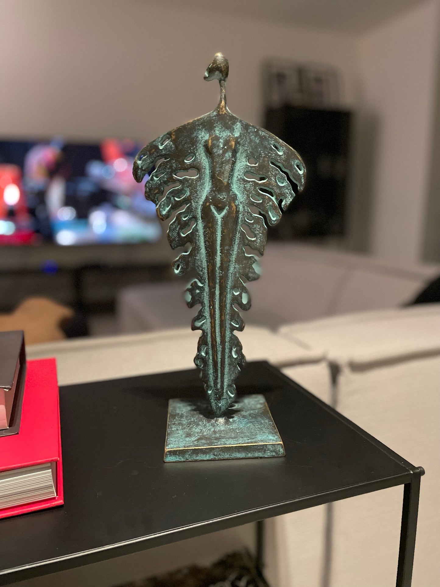 Winged Form – Bronze Sculpture. 16x11x35cm - 1.1Kg