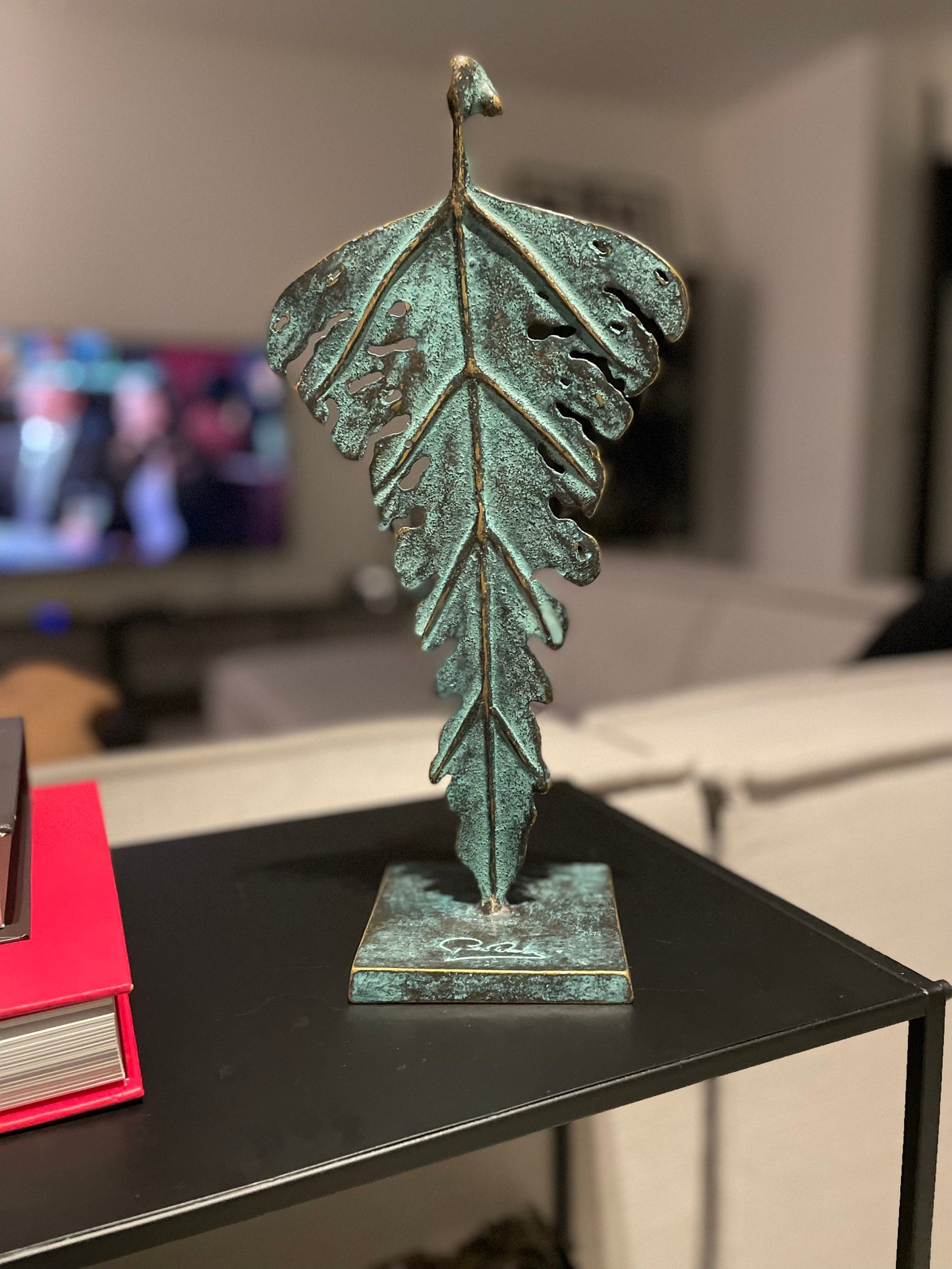 Winged Form – Bronze Sculpture. 16x11x35cm - 1.1Kg