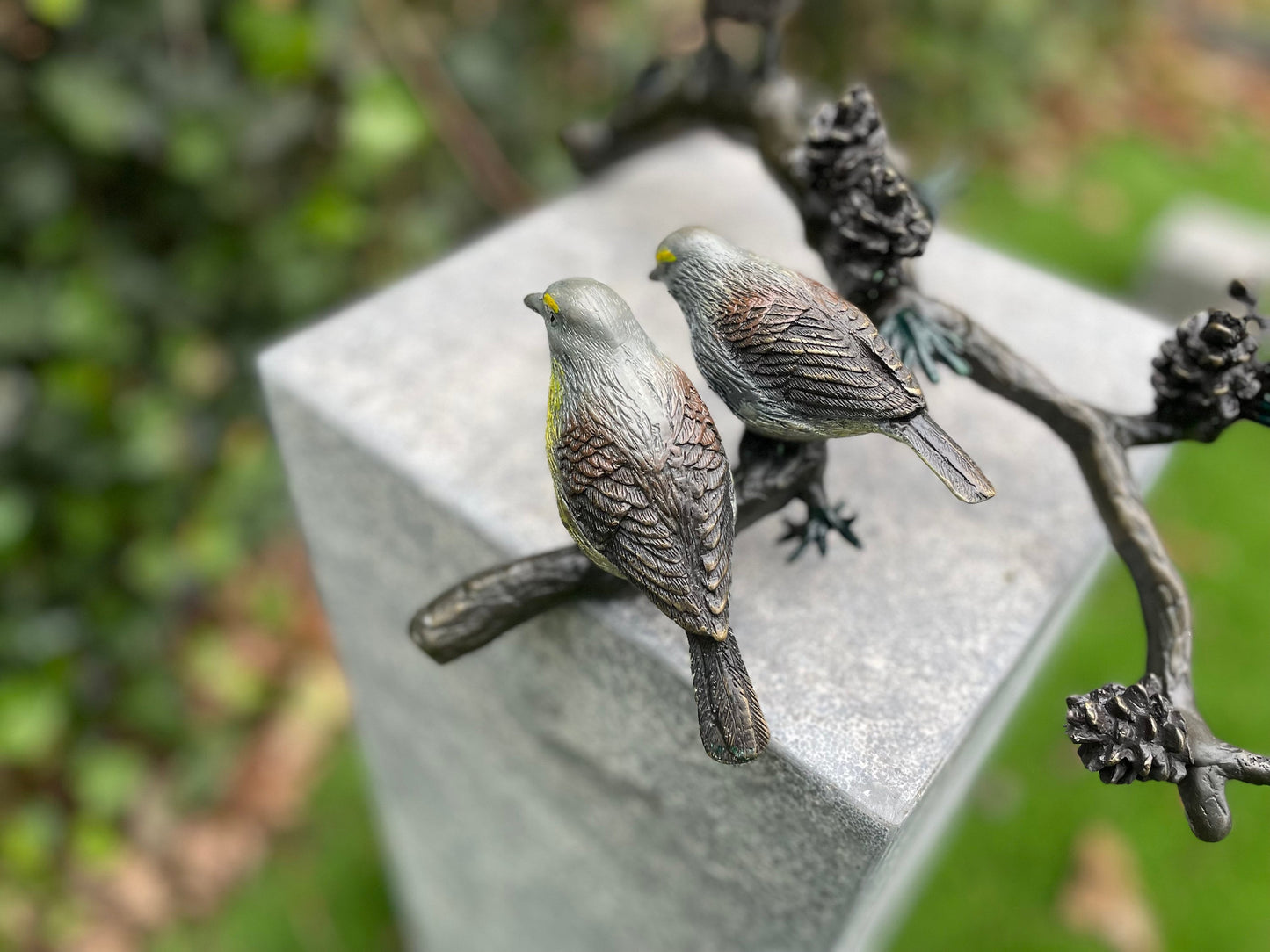 Garden Trio Birds – Bronze Sculpture. 17x26x38cm - 2.5Kg