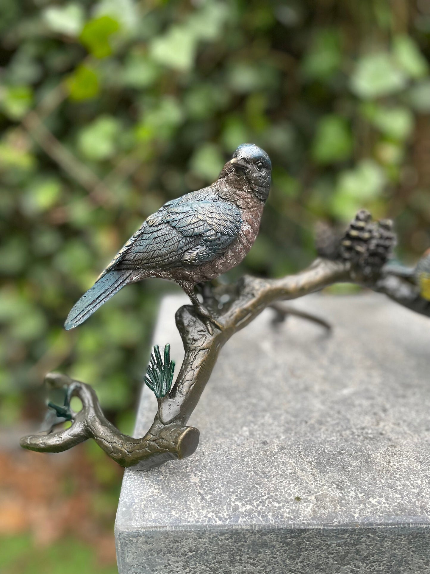 Garden Trio Birds – Bronze Sculpture. 17x26x38cm - 2.5Kg