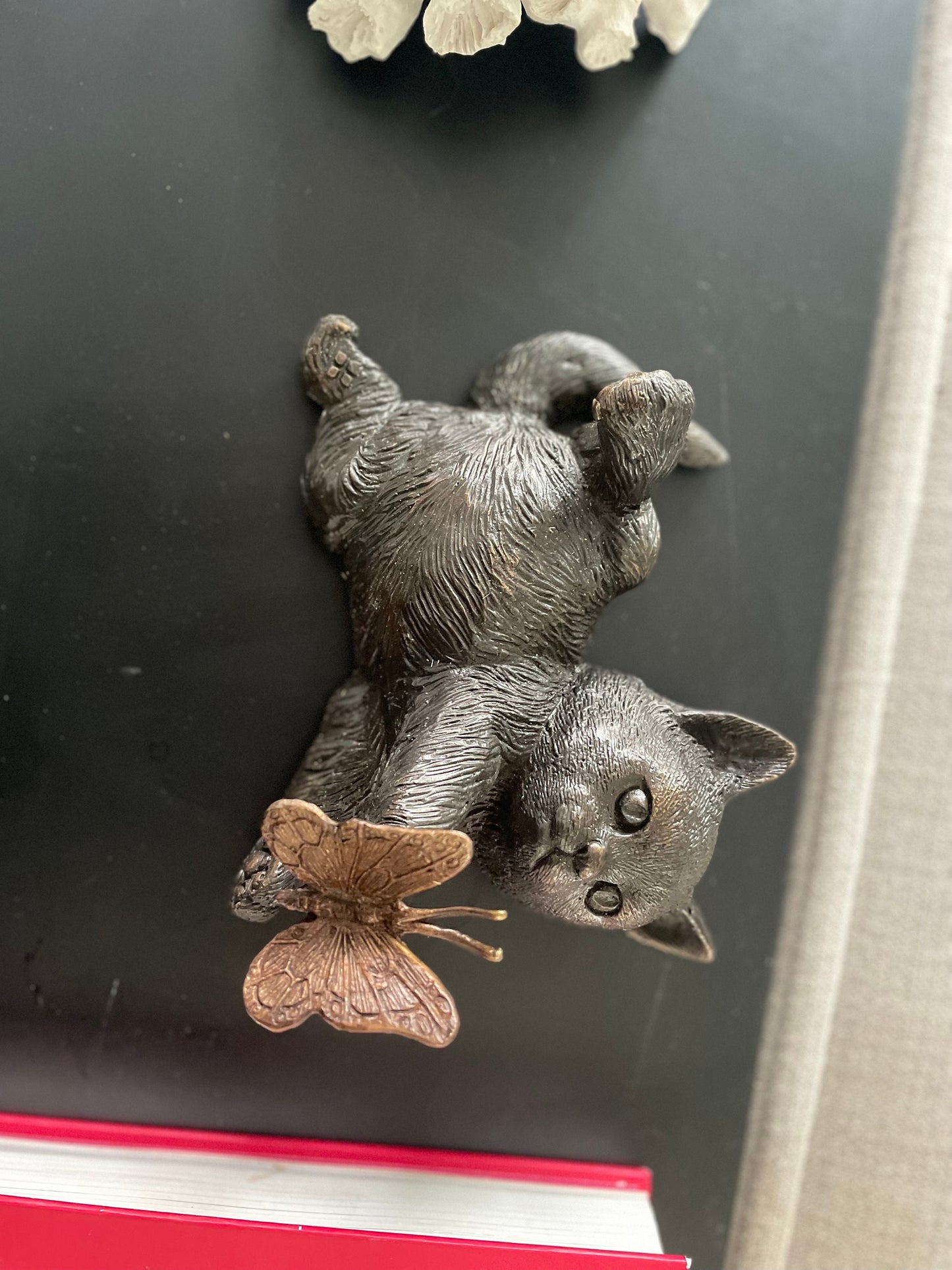 Playful Kitten – Bronze Sculpture. 11x16x22cm - 1.2Kg
