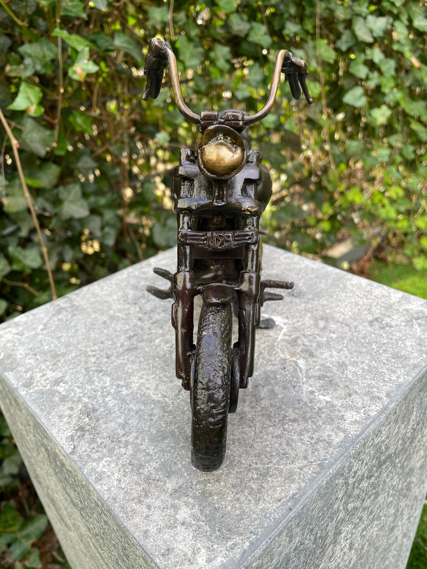 Harley Cruiser – Bronze Sculpture. 18x9x32cm - 2Kg