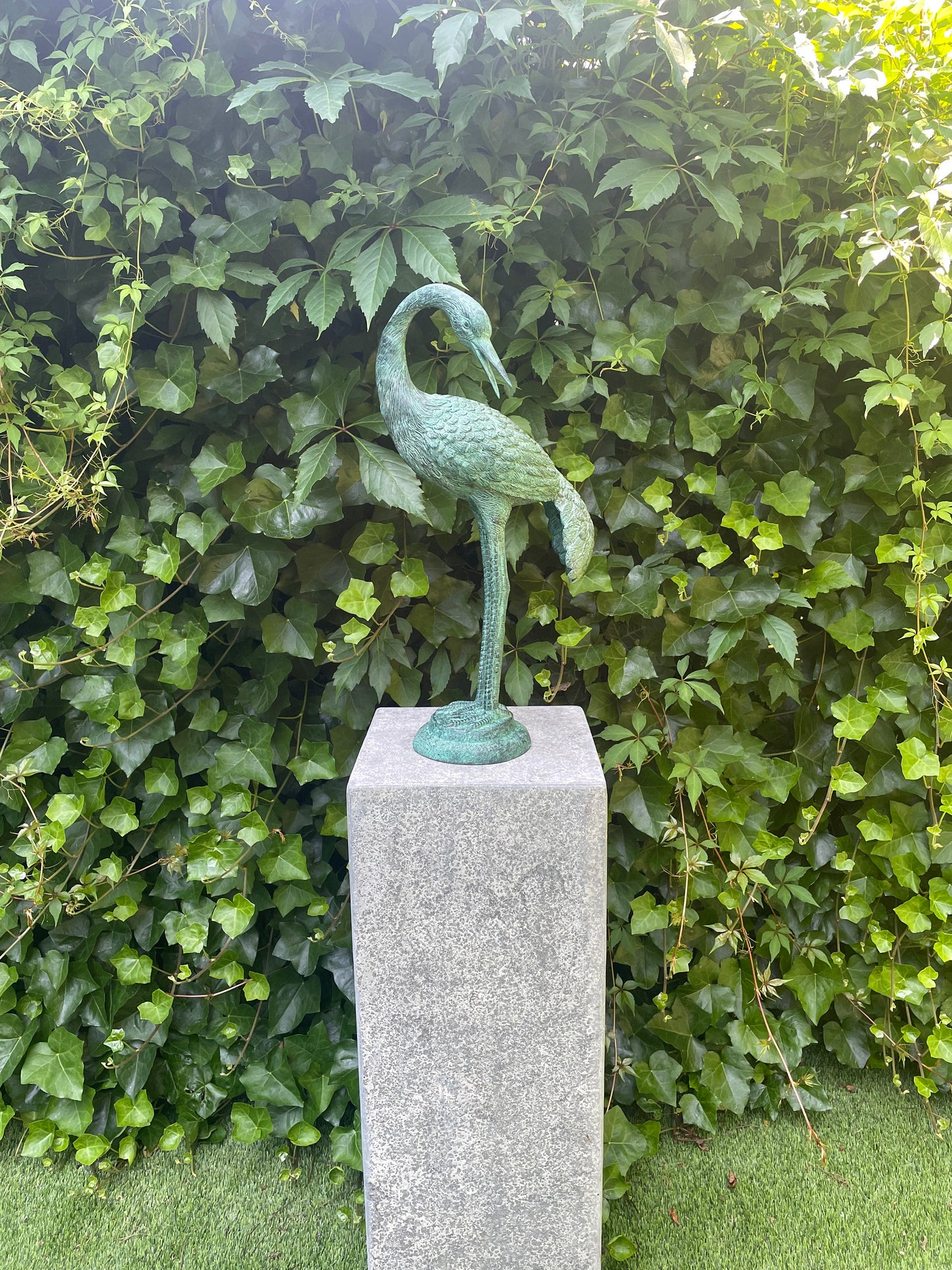 Graceful Crane – Bronze Sculpture. 23x13x47cm - 2.5Kg
