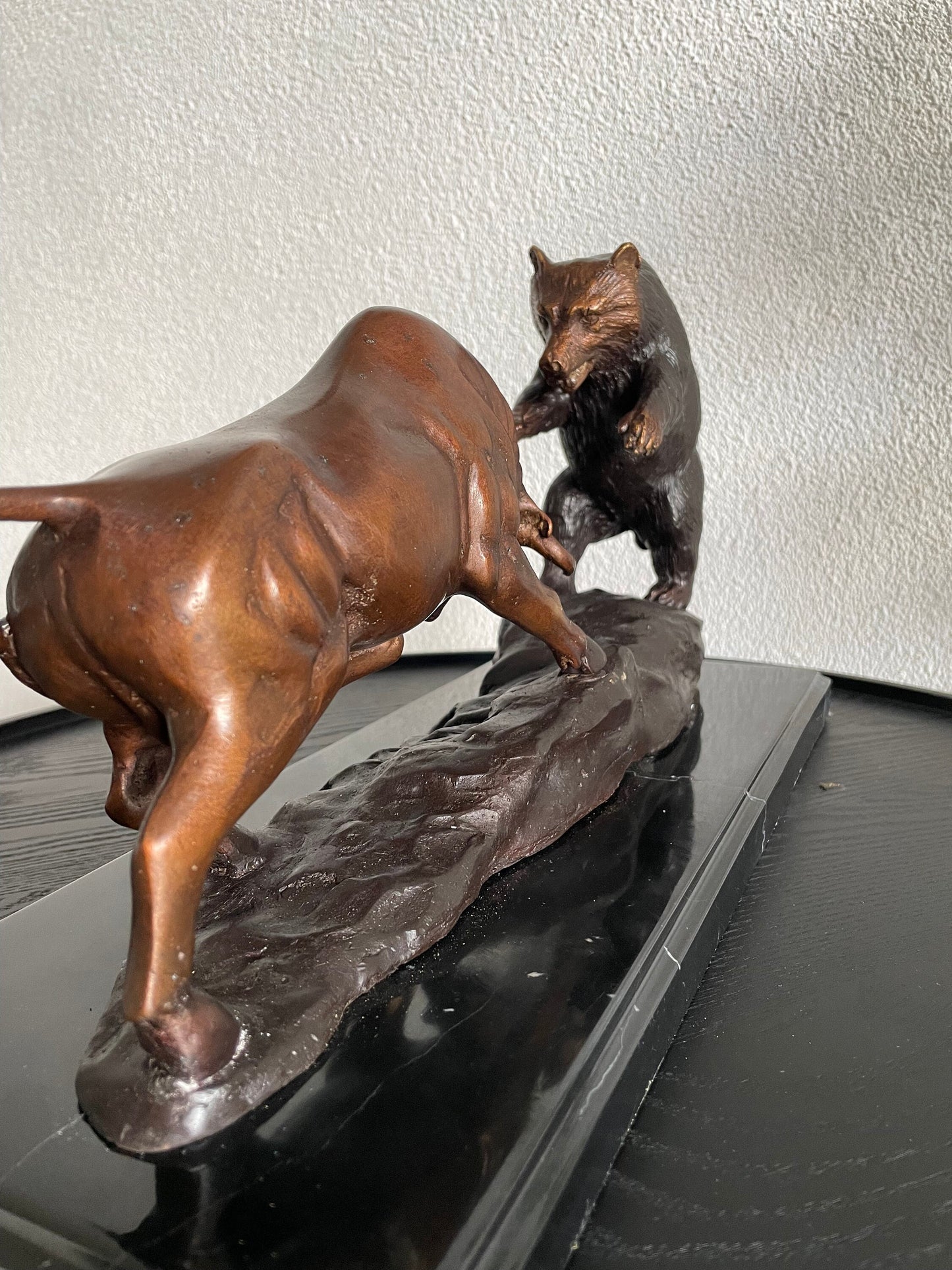 Bull and Bear Clash – Bronze Sculpture. 44x18x25cm - 8.2Kg