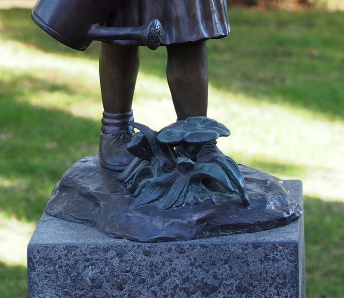 Little Gardener Girl – Bronze Sculpture. 45x42x85cm - 23Kg