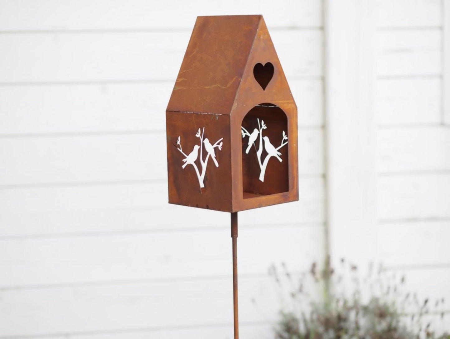 Reindeer Birdhouse – Iron Sculpture. 16x16x117cm - 2Kg