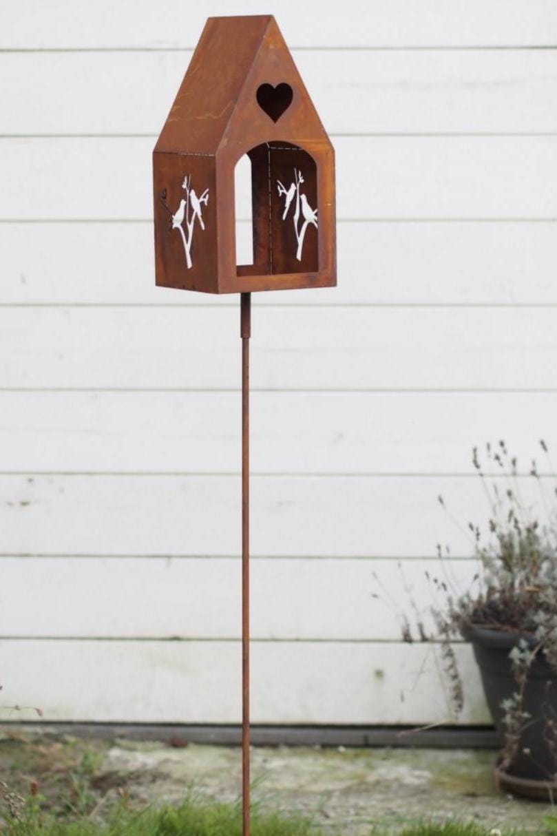 Reindeer Birdhouse – Iron Sculpture. 16x16x117cm - 2Kg
