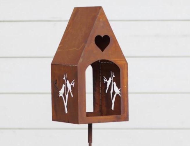 Reindeer Birdhouse – Iron Sculpture. 16x16x117cm - 2Kg