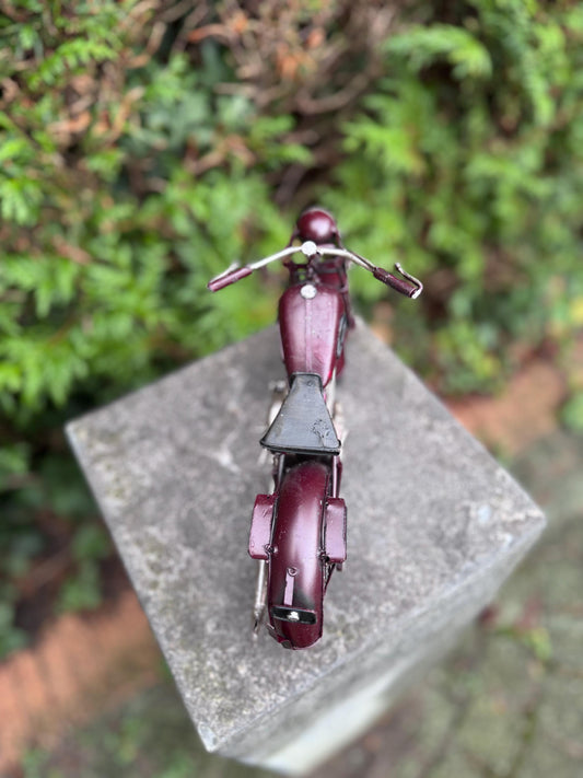 Classic Motorcycle – Iron Sculpture. 16x12x27cm - 0.4Kg