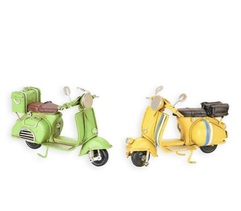 Vintage Scooters – Iron Sculpture. 7x6x12cm - 0.2Kg
