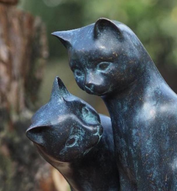 Affectionate Cats – Bronze Sculpture. 33x20x30cm - 2Kg