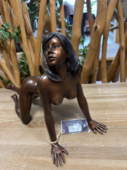 Confident Gaze – Bronze Sculpture. 57x19x28cm