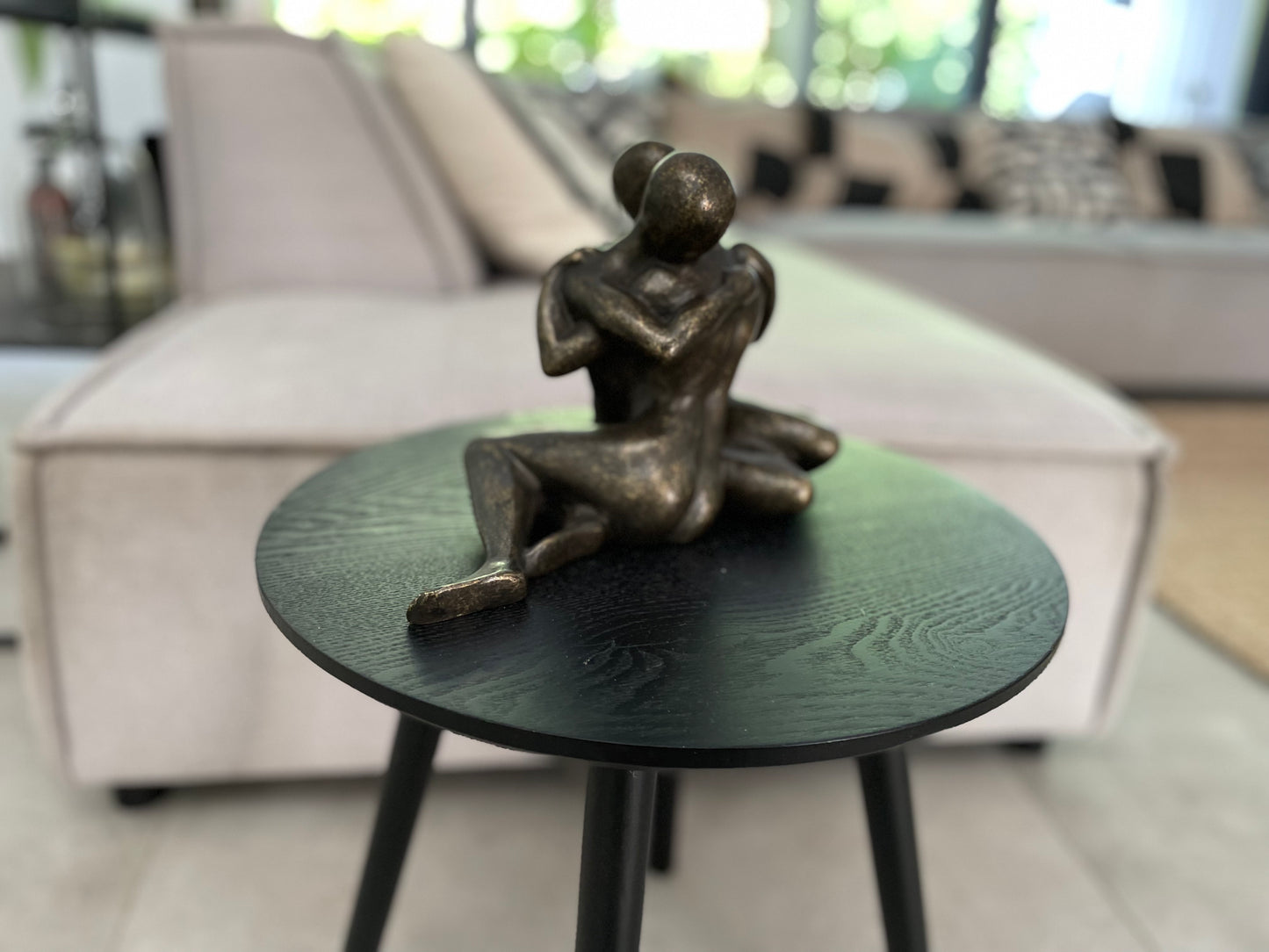 Embrace – Bronze Sculpture. 20x35x15cm - 2.9Kg