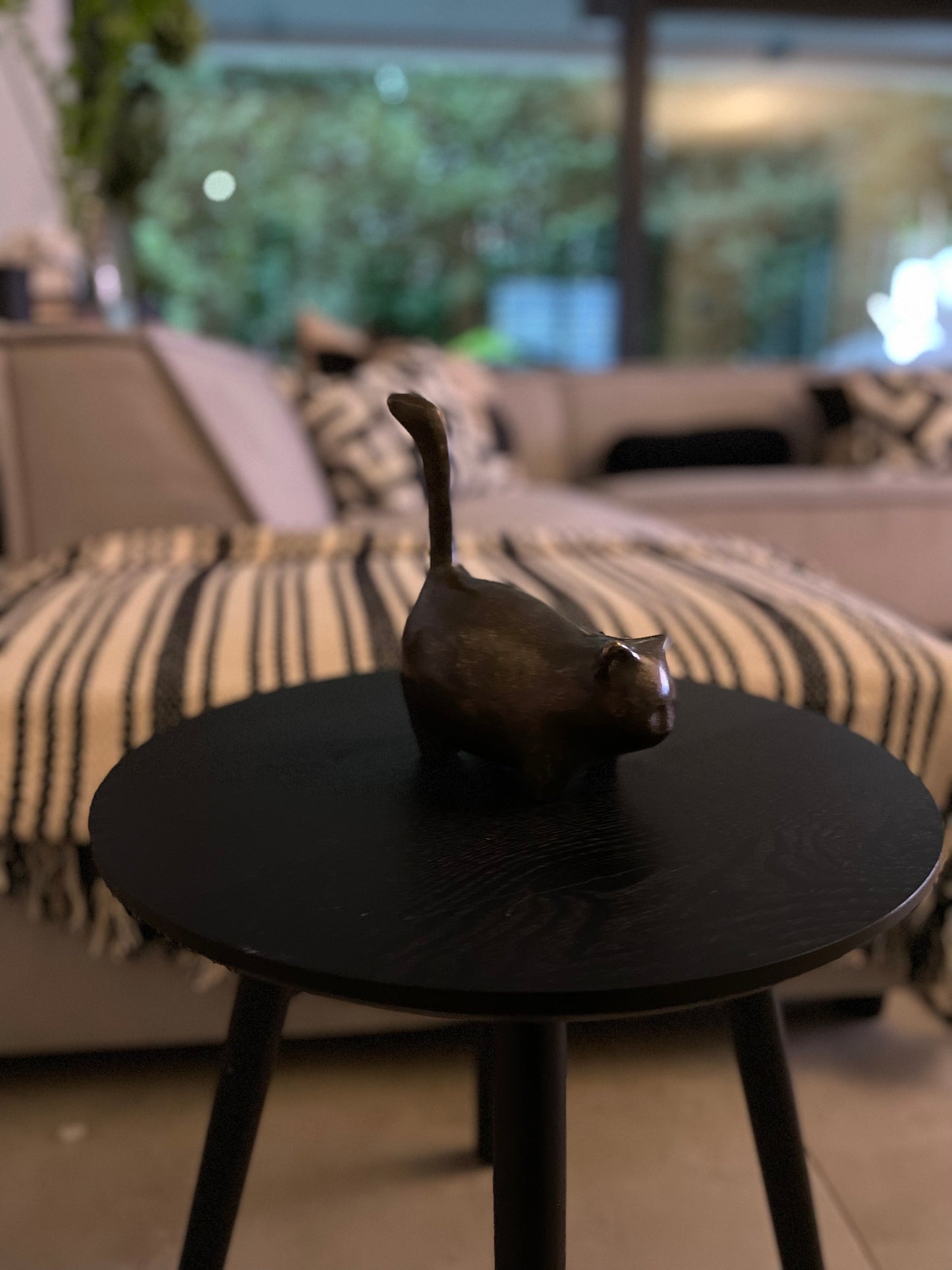 Playful Cat – Bronze Sculpture. 14x6x10cm