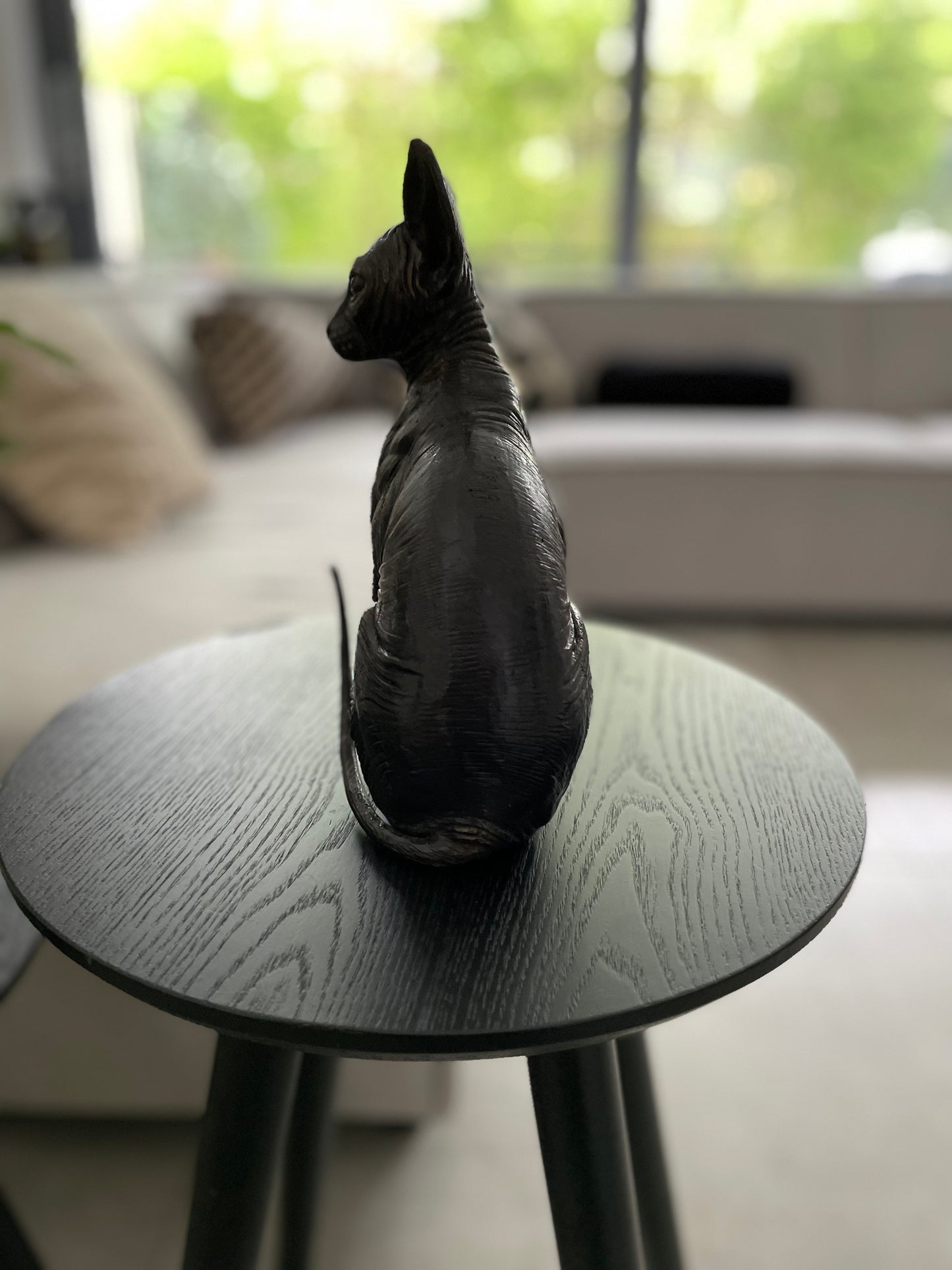 Sitting Sphynx – Bronze Sculpture. 15x12x22cm - 1Kg