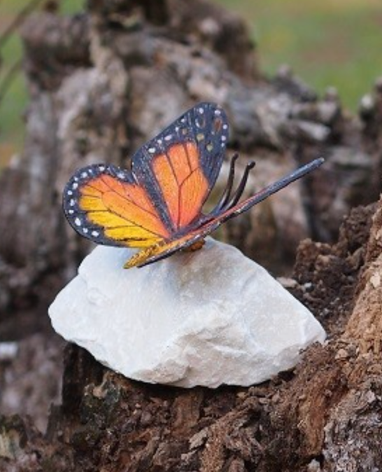 Colorful Butterfly – Bronze Sculpture. 11x11x12cm