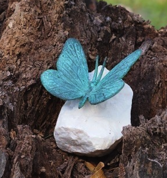 Colorful Butterfly – Bronze Sculpture. 11x11x12cm