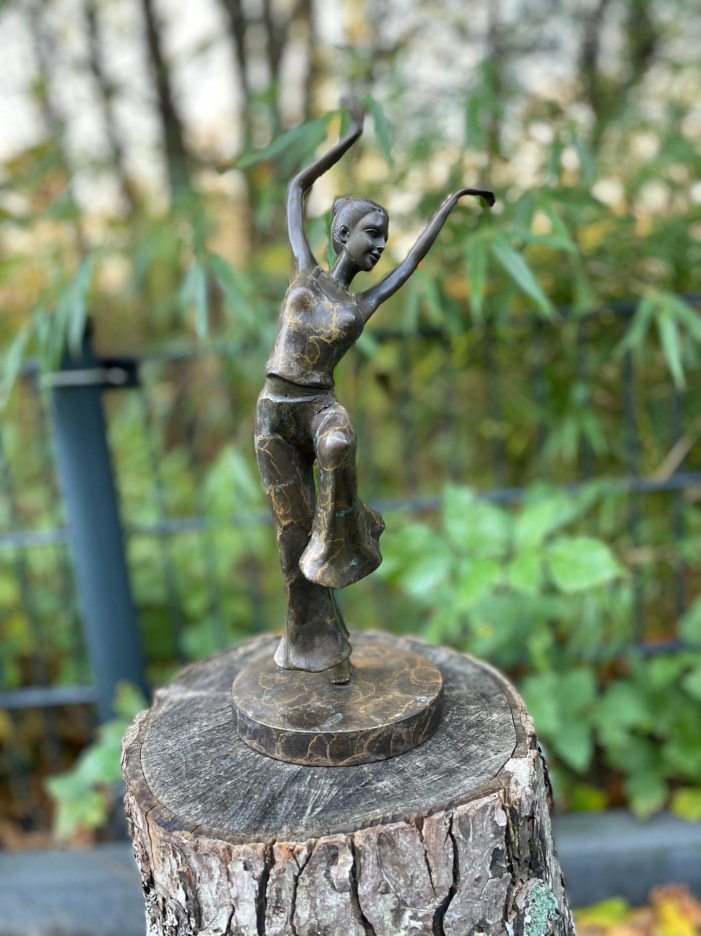 Joyful Dancer – Bronze Sculpture. 11x11x32cm