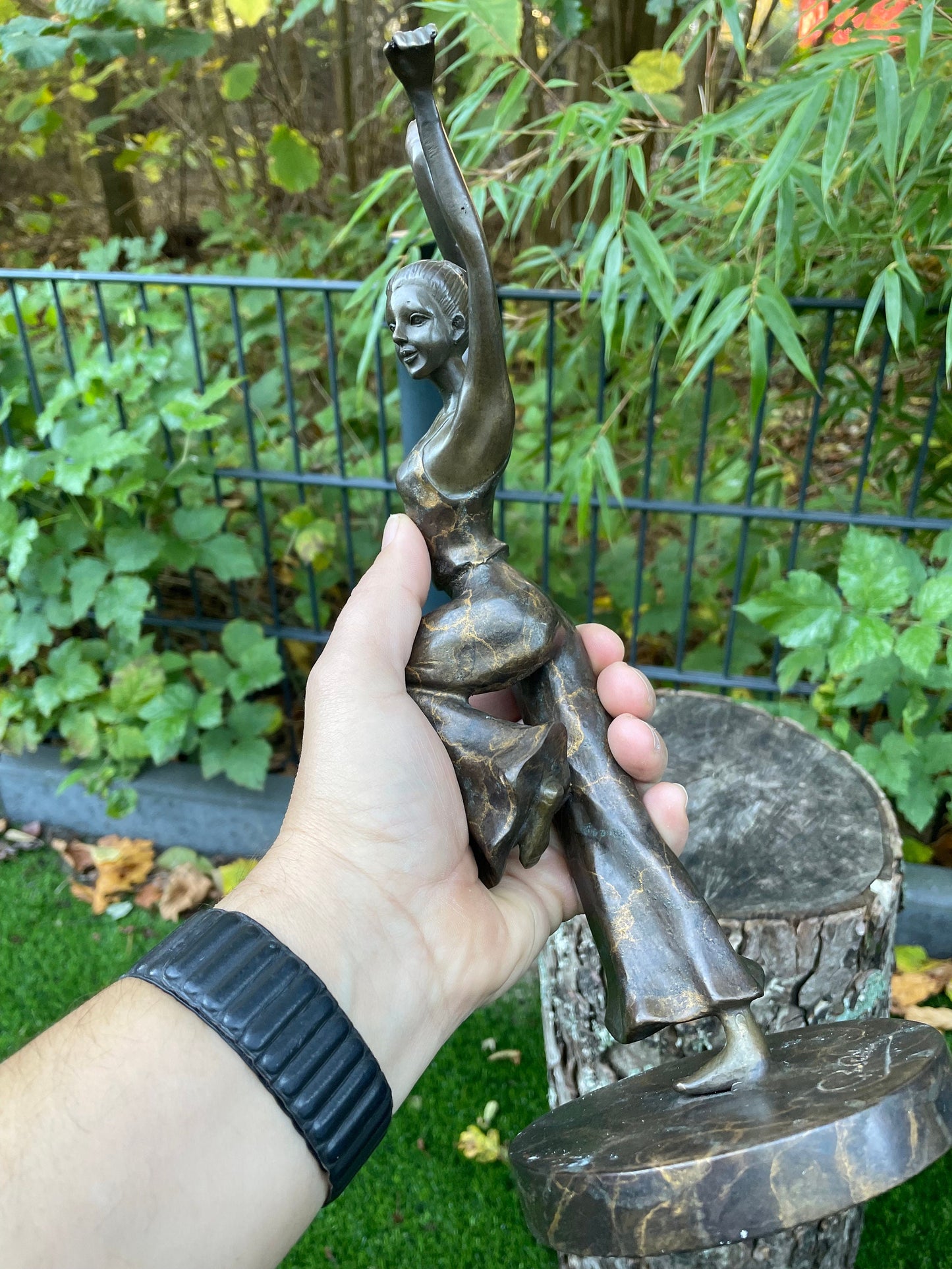 Joyful Dancer – Bronze Sculpture. 11x11x32cm