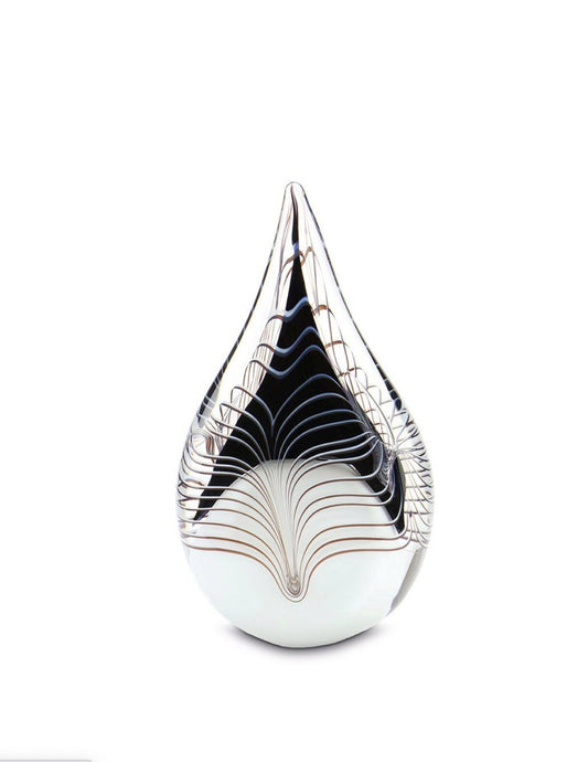 Crystal Flame – Memorial Urn. 23cm - 200ml