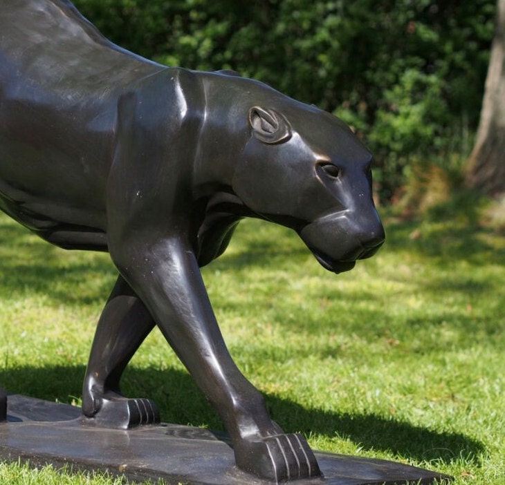 Stalking Panther – Bronze Sculpture. 138x36x71cm - 35Kg