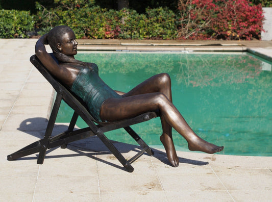 Relaxing Woman – Bronze Sculpture. 217x70x100cm - 70Kg