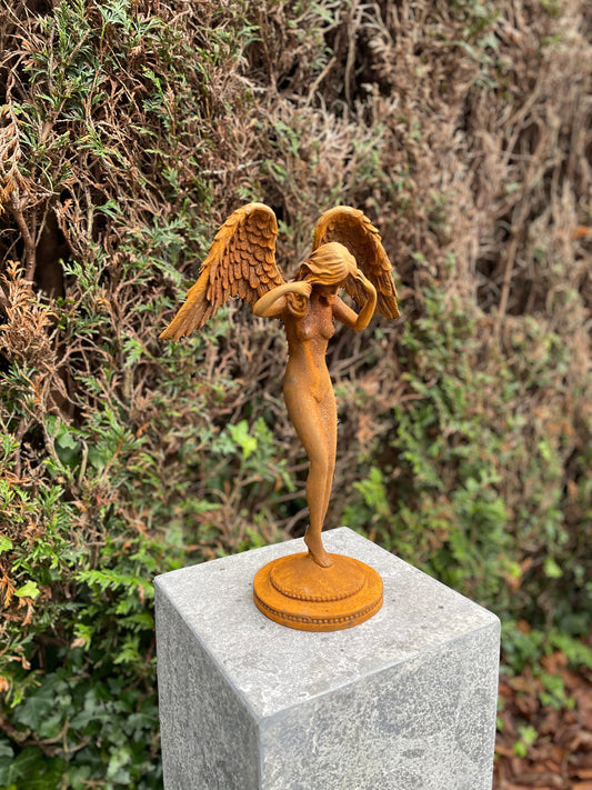 Weeping Angel – Iron Sculpture. 38x26x11cm - 4.3Kg