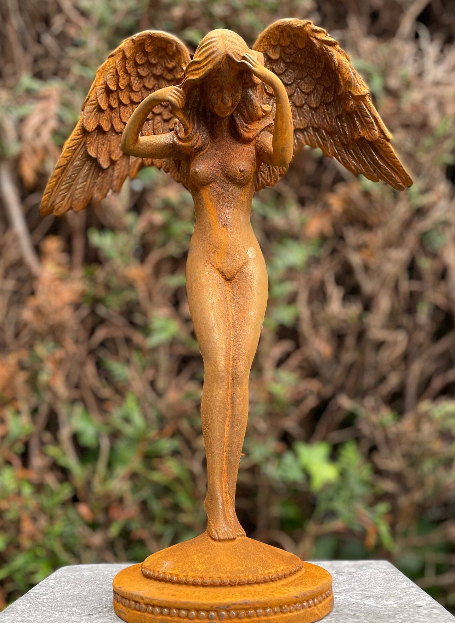 Weeping Angel – Iron Sculpture. 38x26x11cm - 4.3Kg