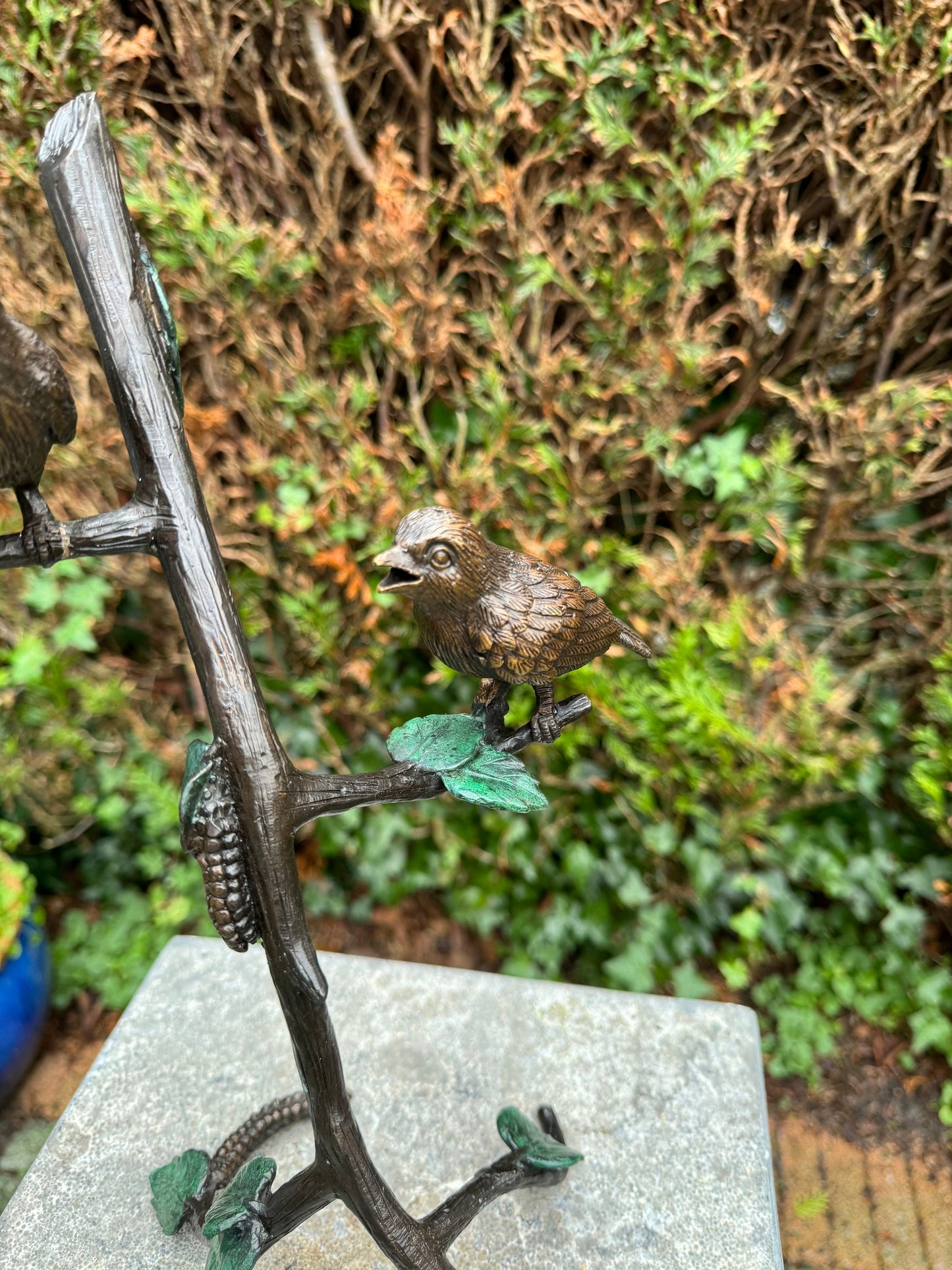 Two Birds on Branch – Bronze Sculpture. 19x13x32cm - 1.2Kg
