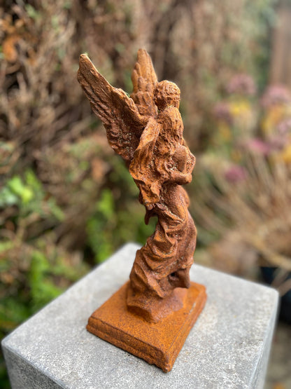 Mythic Ascent – Iron Sculpture. 30x13x11cm - 3.9Kg