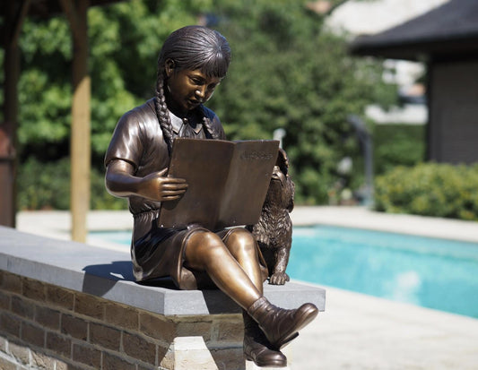 Reading Together – Bronze Sculpture. 70x59x70cm