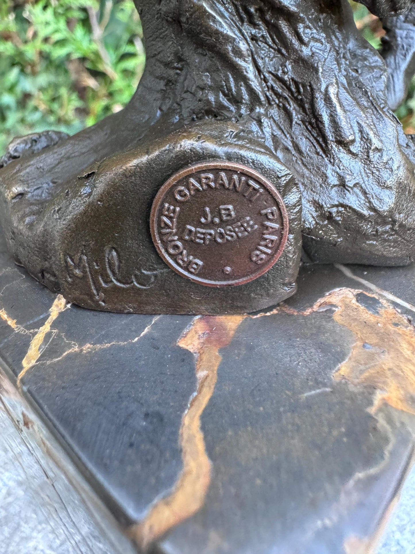 Silent Wisdom – Bronze Sculpture. 27x8x9cm - 2.7Kg