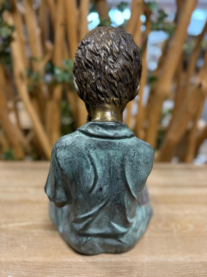 Curious Reader – Bronze Sculpture. 32x24x40cm