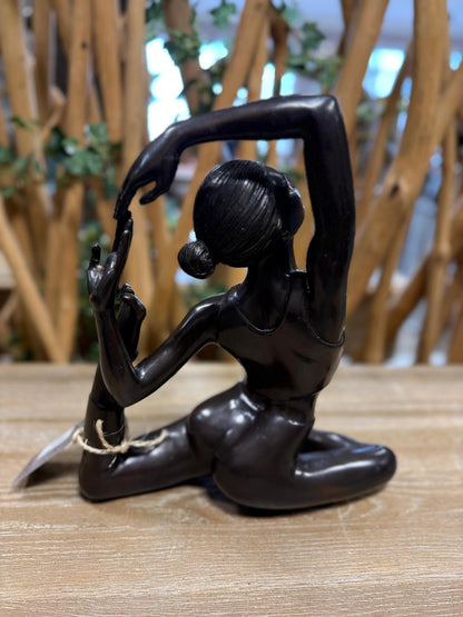 Graceful Balance – Bronze Sculpture. 24x21x33cm - 3Kg