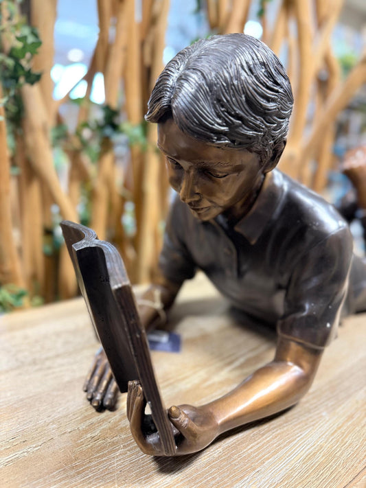 Journey Through Pages – Bronze Sculpture. 75x25x35cm