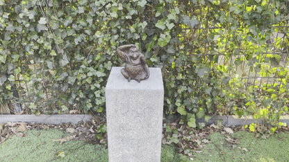 Bronze Orangutan -16x10x14cm